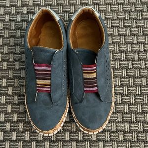 Cute slip on casual shoes.